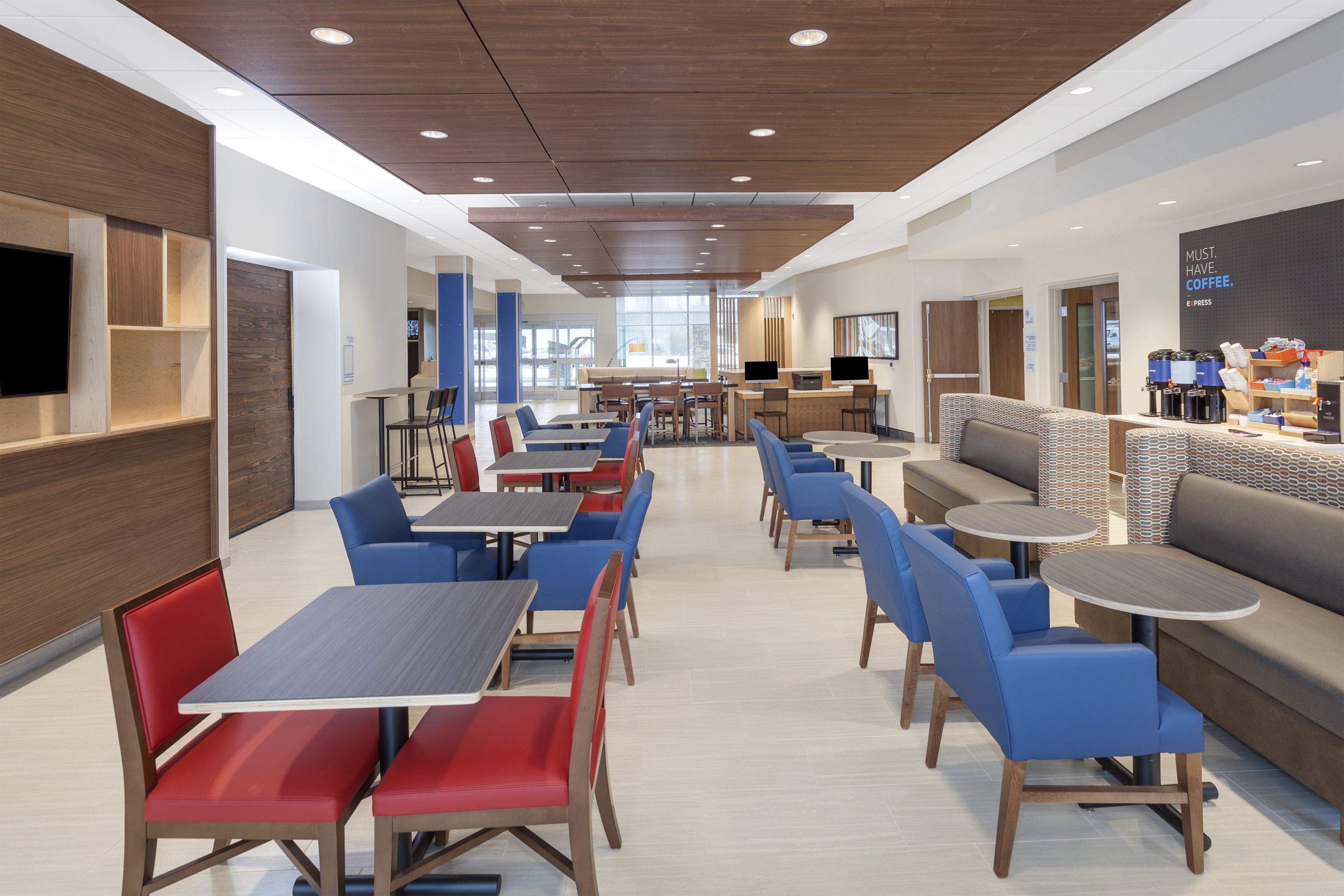 Holiday Inn Express & Suites - Hudson I-94 By Ihg Exteriör bild