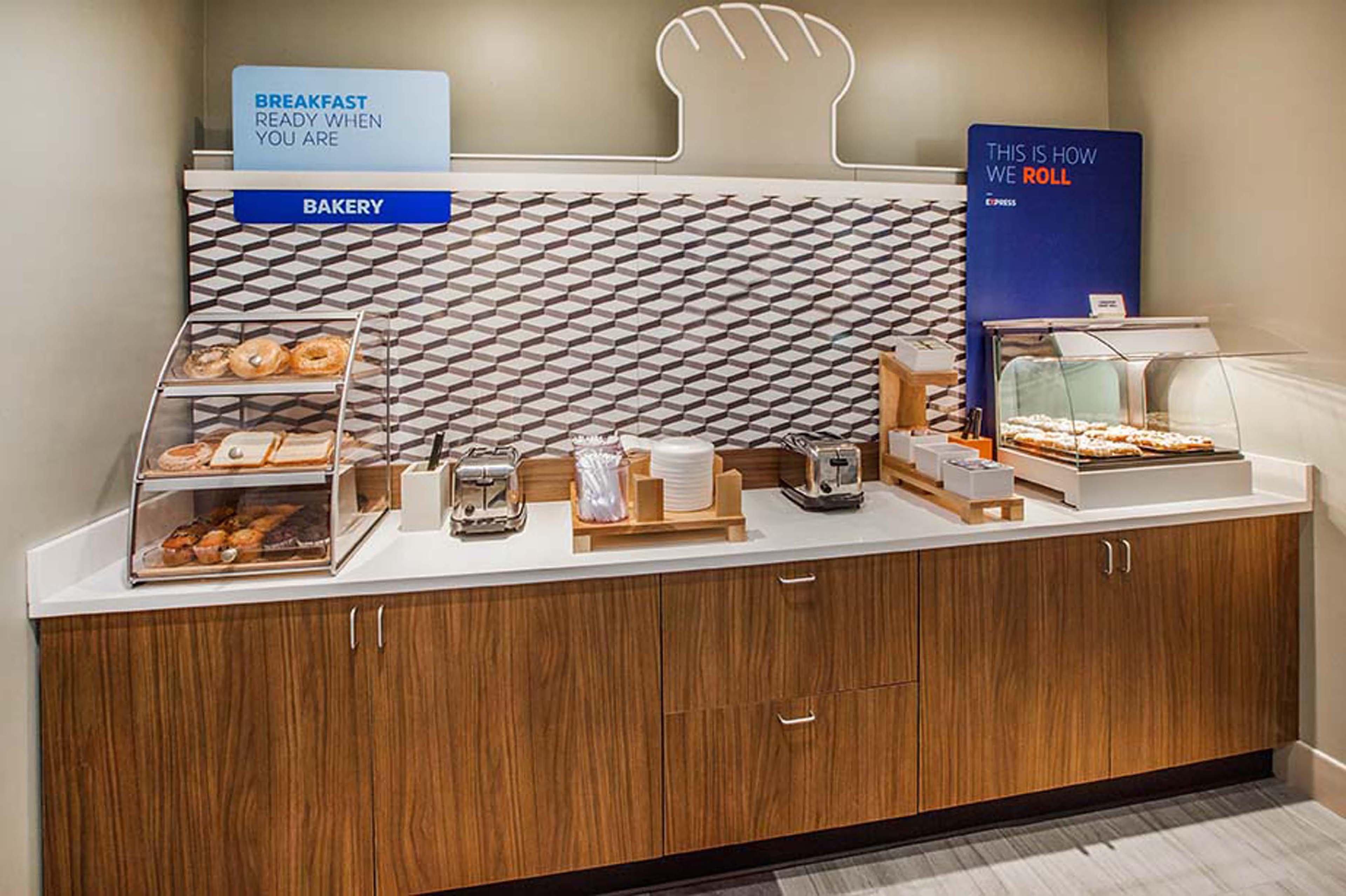 Holiday Inn Express & Suites - Hudson I-94 By Ihg Exteriör bild